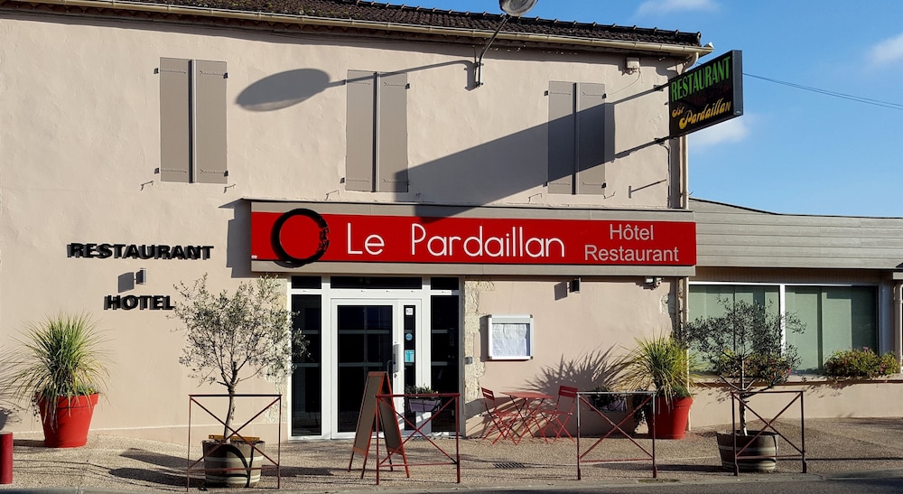 Logis Hôtel Le Pardaillan - Vic-Fezensac