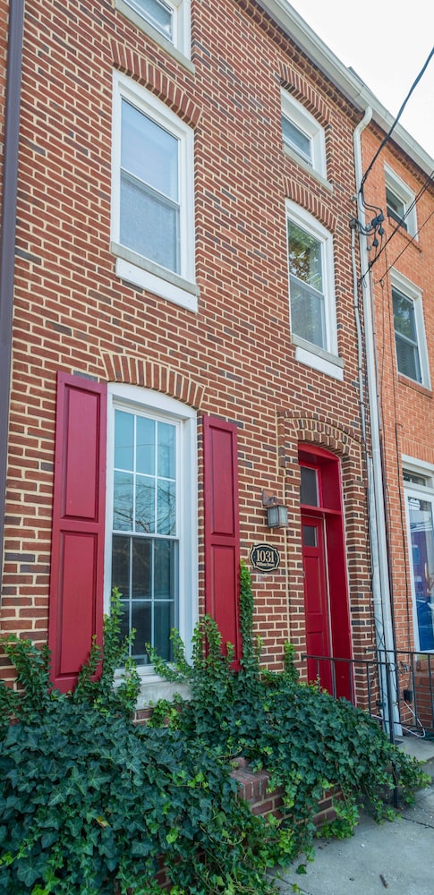 Beautiful Federal Hill Home! - Baltimore, MD