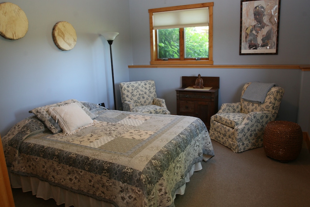 Country Setting 2-3 Miles From The River, Luther College And Downtown Decorah - Decorah