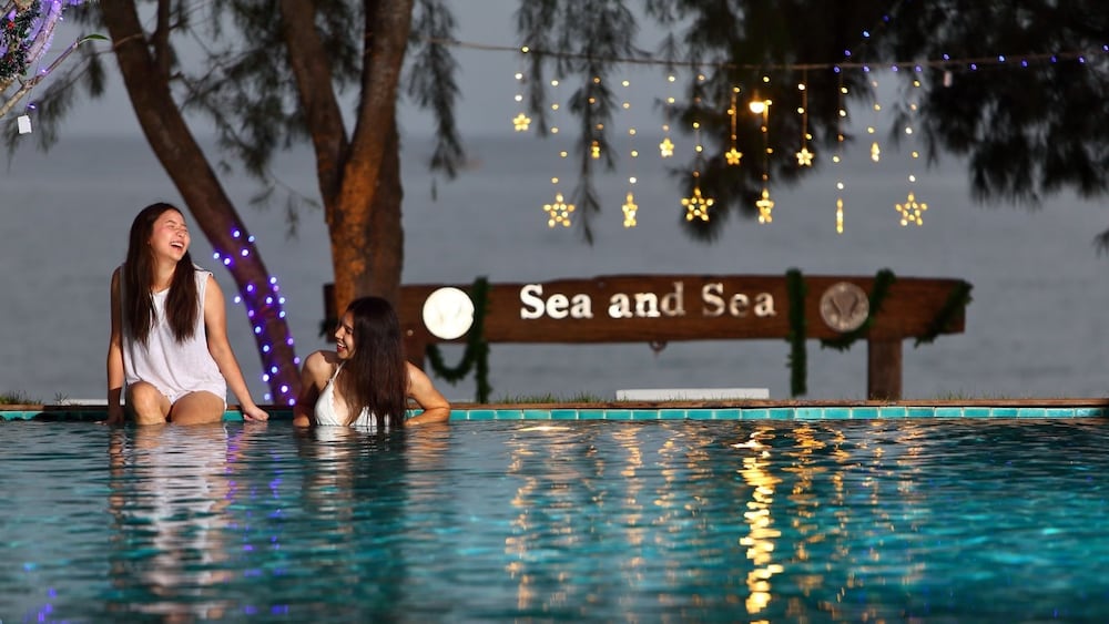 桑卡卢海与海别墅度假村 - 泰國