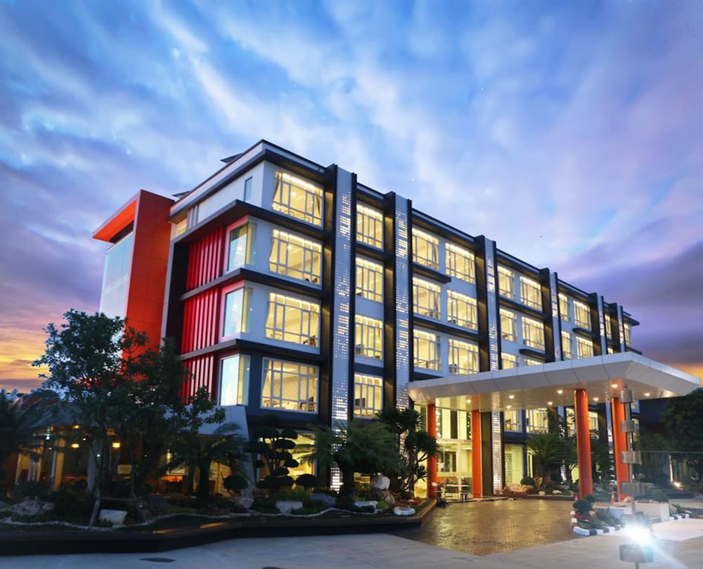 Avada Hotel - Mueang Trat District