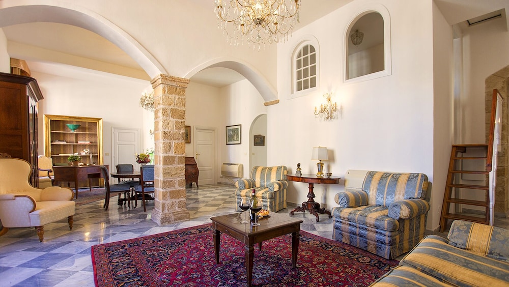 Alghero - Old Town - Palazzo D'albis With 3 Bedrooms And 2 Bathrooms For 8 People - Alghero