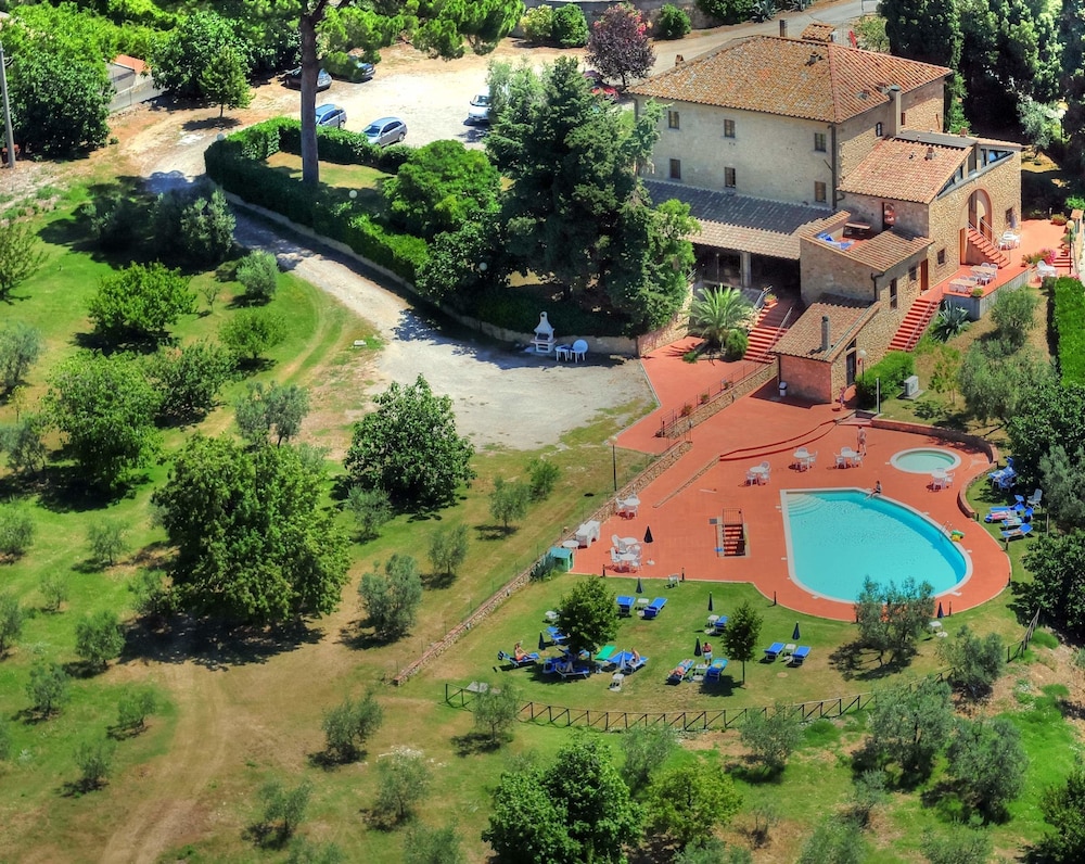 Hotel Residence Villa Rioddi - Volterra