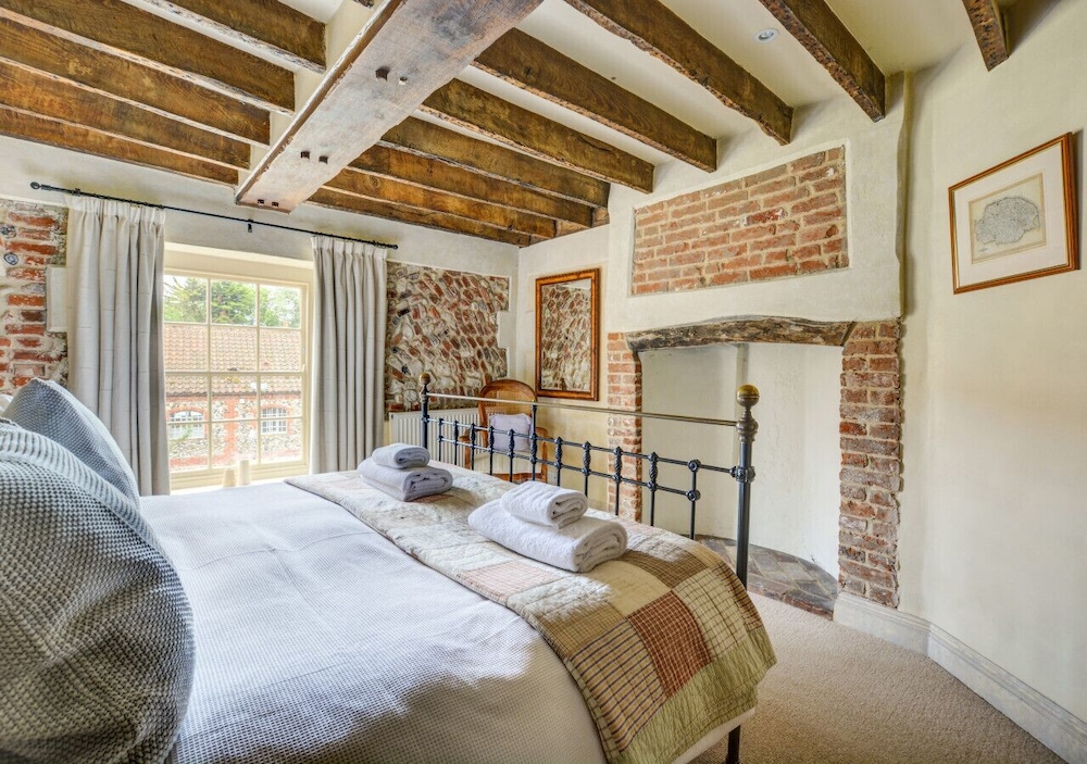 Tudor Cottage - Quatre Chambres Maison, Couchages 5 - Norfolk