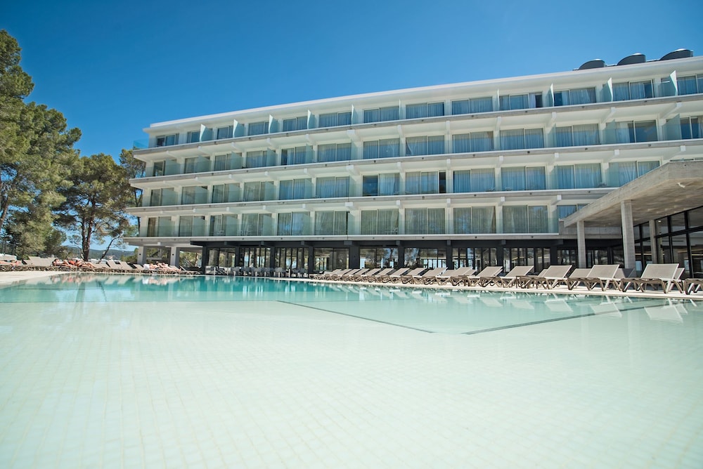 Els Pins Resort & Spa - España