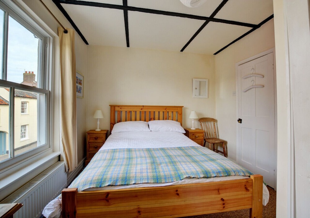 Bay Cottage - Two Bedroom House, Sleeps 3 - Wells-next-the-Sea