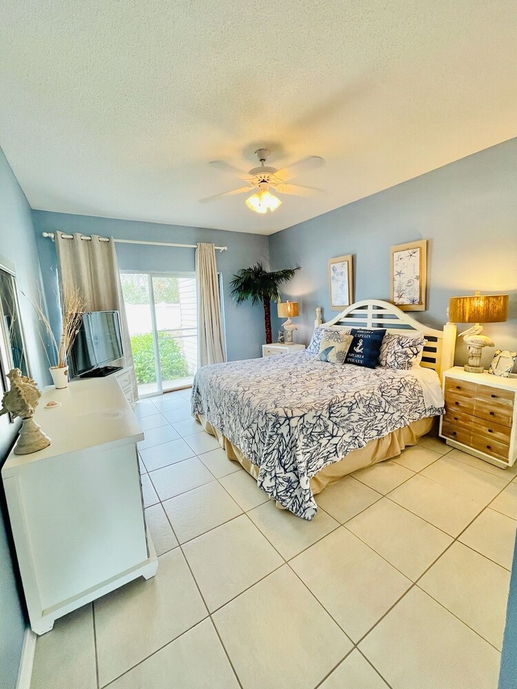 Condo #9121 Is A 3 Bedroom On The Beachwalk - Niceville, FL