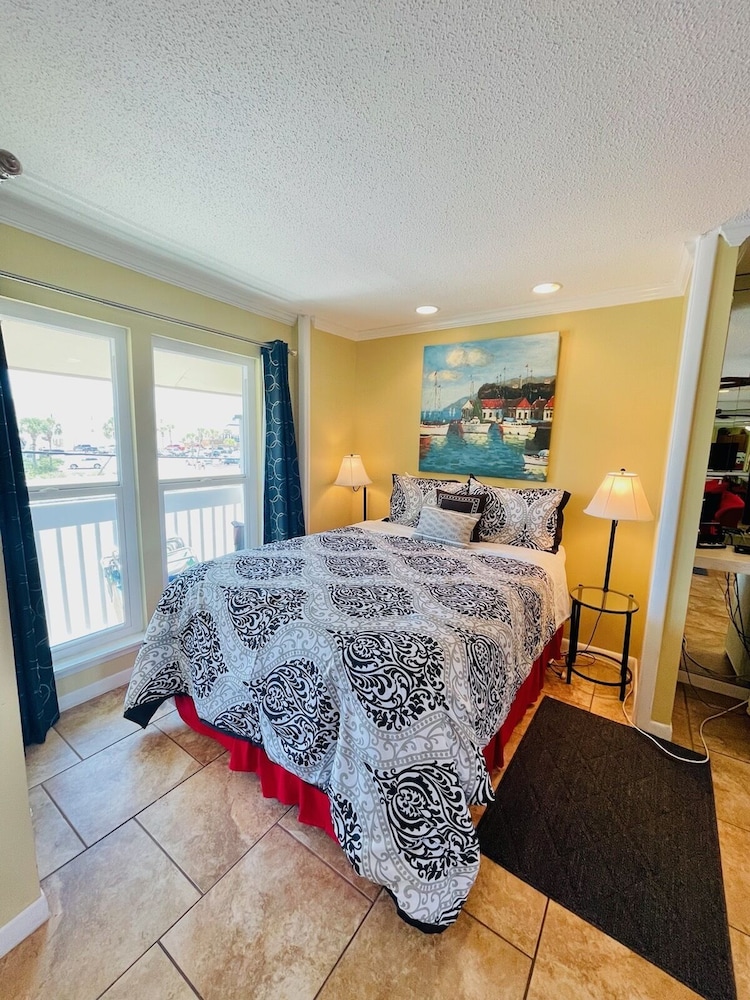 Condo #8206 Is A Updated And Unique Red And Black Themed Studio Today! - Niceville, FL