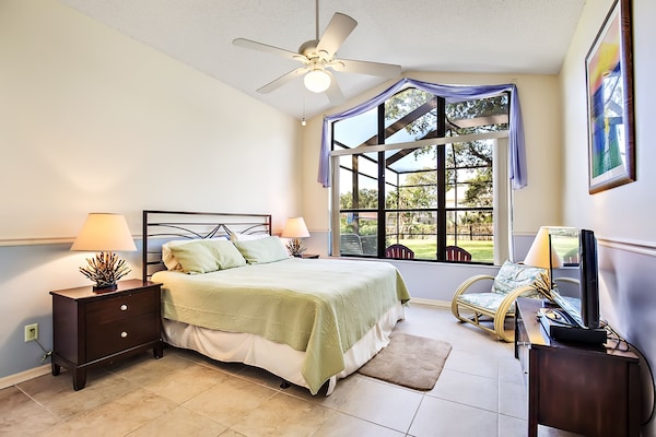 The Pine Warbler 4 Bedroom 2.5 Bath Pool Home Perfect For One Or Two Families - Clearwater, FL