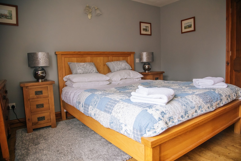 Dairyman's Cottage - Capacidad 4 Personas En 2 Dormitorios - Whitchurch