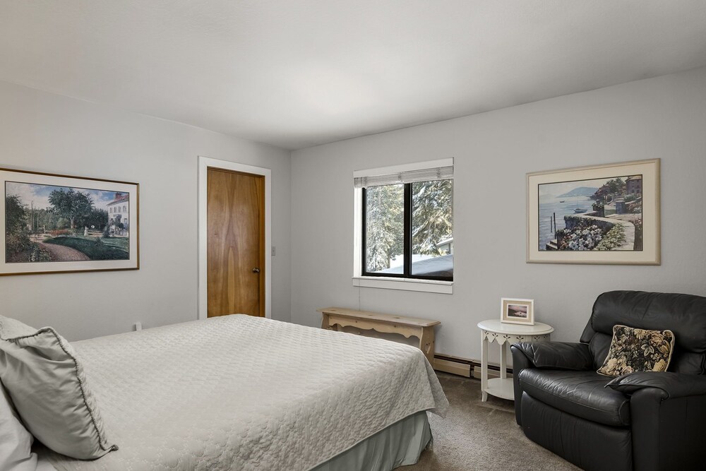 A Great Mountain Home Offering Amenities That Makes For A Great Getaway In Lake Tahoe - 노스 레이크 타호
