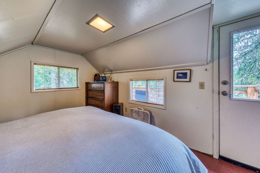 Charming Dog-friendly Cabin Close To The Ski Slopes And Town With Free Wifi - Mount Hood, OR