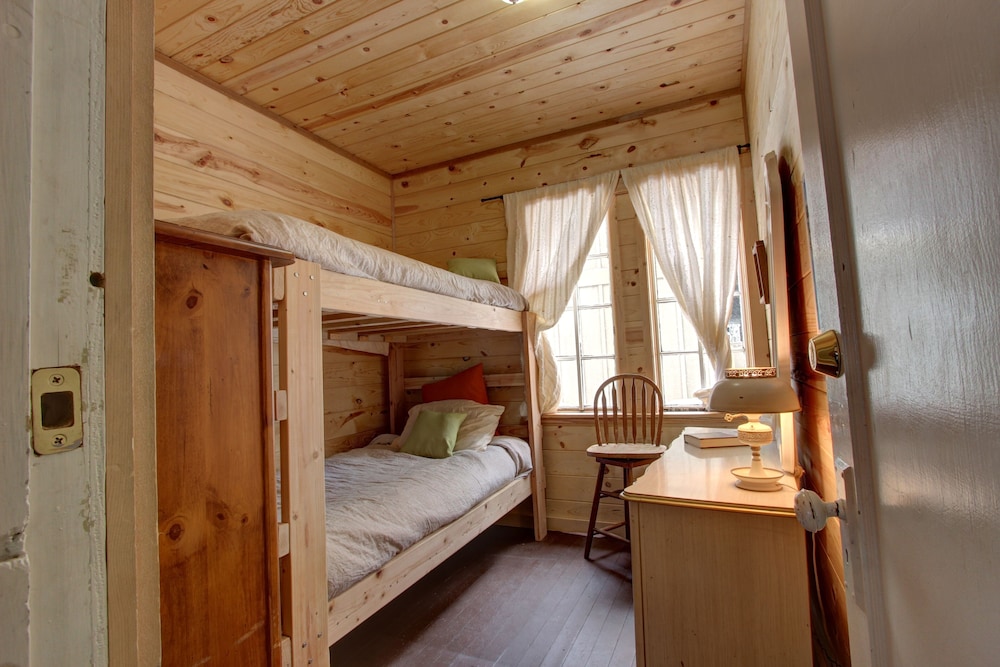 Cabane Rustique Et Sereine Avec D'excellents Accessoires De Maison, à Proximité Du Ski! - Mount Hood, OR