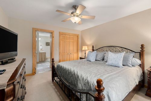 Edgar Evins State Park, Silver Point airbnb, hotels and vacation rentals