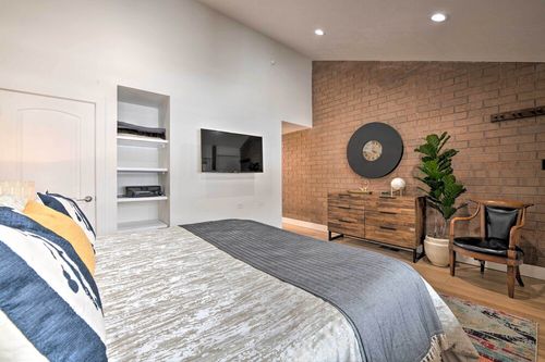 Forest Lake, Midway airbnb, hotels and vacation rentals