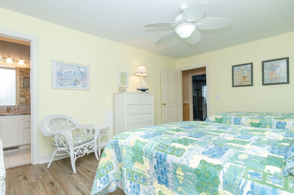 Greiner Lower: Great Unit That Offers The Best Ocean And Sound Access - Wilmington, NC