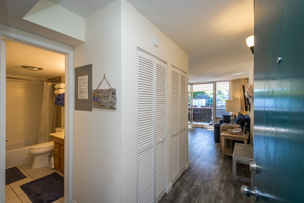 Your Oceanview Corner Of Paradise:  The Perfect Condo In The Heart Of Kihei. - Little Beach, Kihei, HI, United States