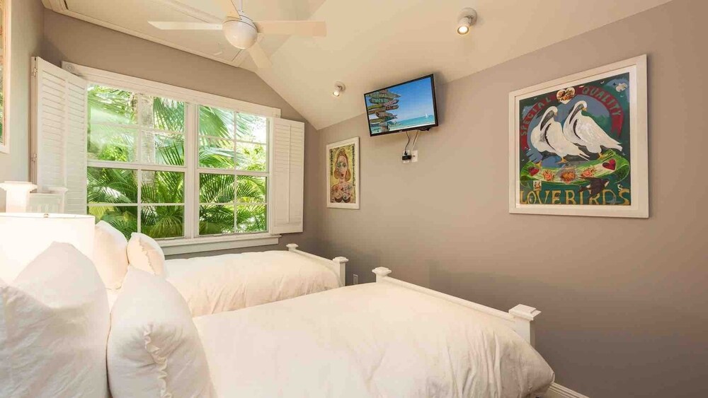 **The Artists' Muse @ Love Lane** Immaculate Home & Pool + Last Key Services... - Key West, FL