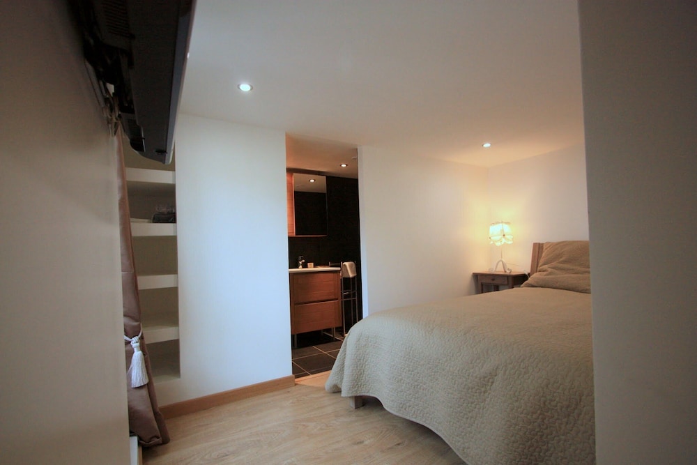 Beautiful 2 Bedrooms New - Paris 5e Arrondissement