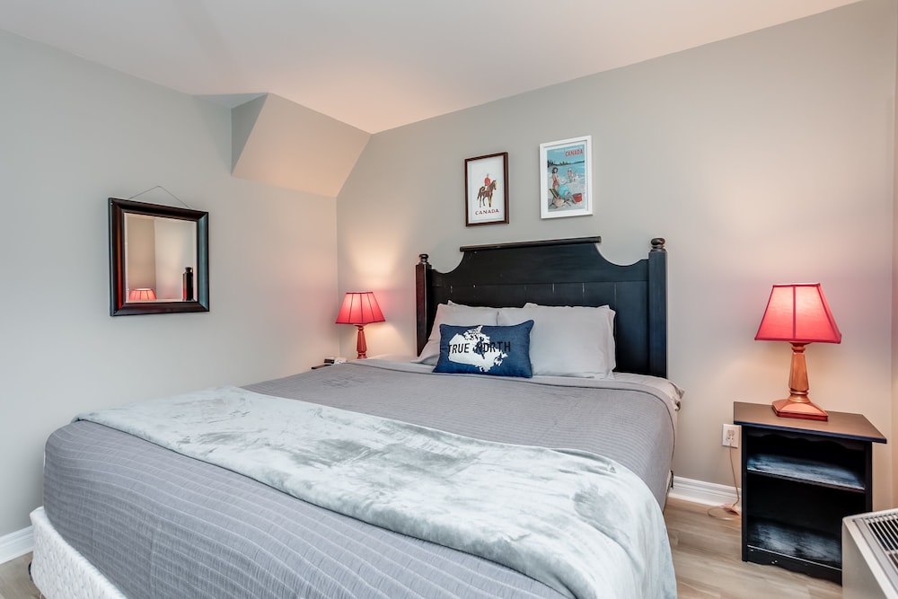 Hillside Modern 2 Bedroom Chalet At Blue! - Collingwood