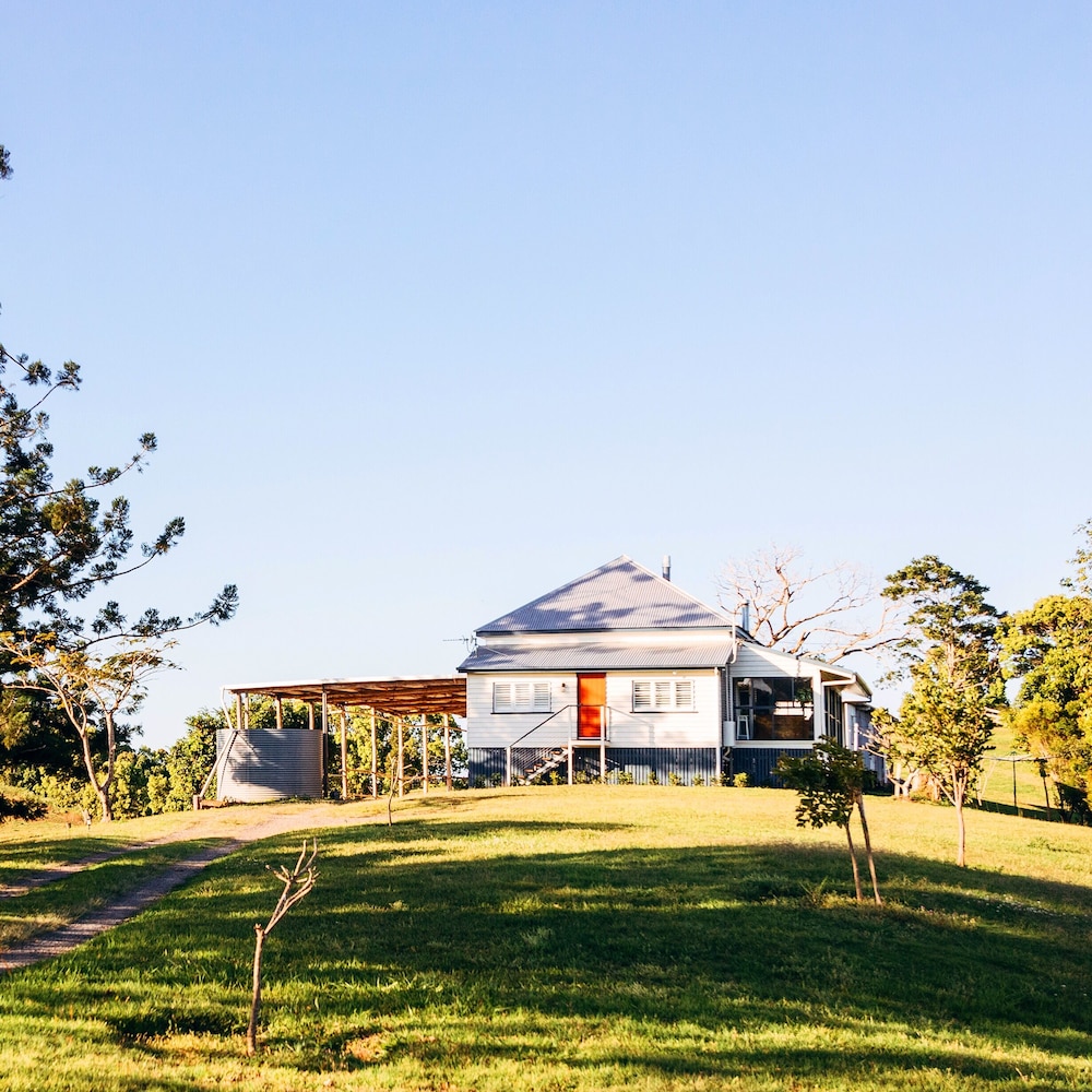 Thirlestane Farm Cottage & Barn Luxury Accommodation With Stunning Views - Pomona
