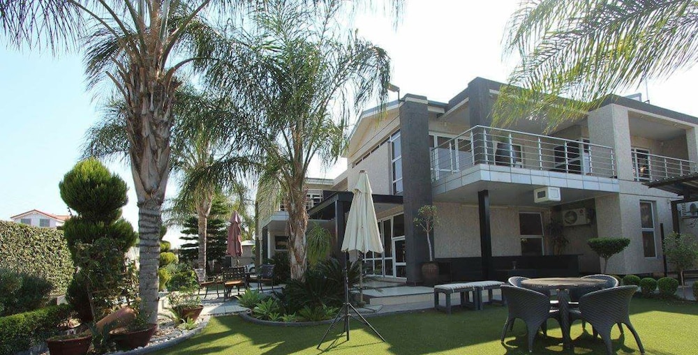 Cycad Palm Boutique Guest House - Gaborone