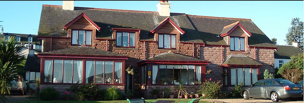 Dunvegan House Guest House - Isle of Arran