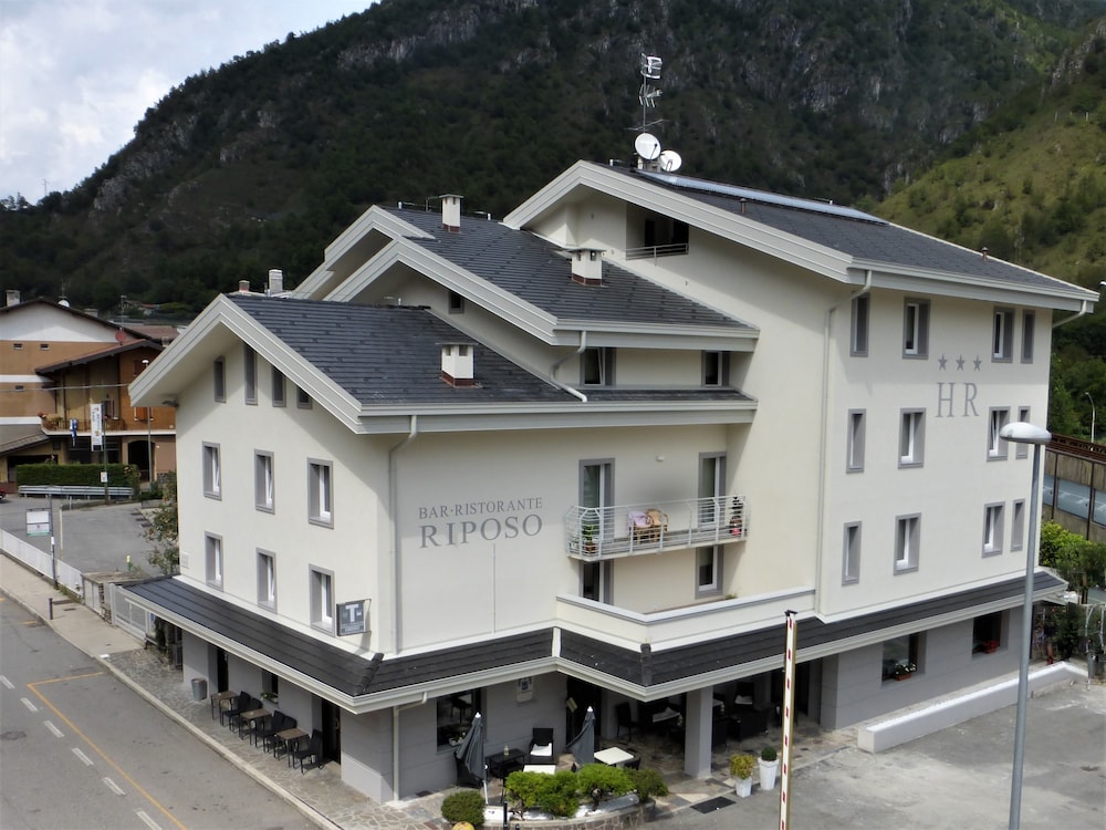 Hotel Riposo - San Pellegrino Terme