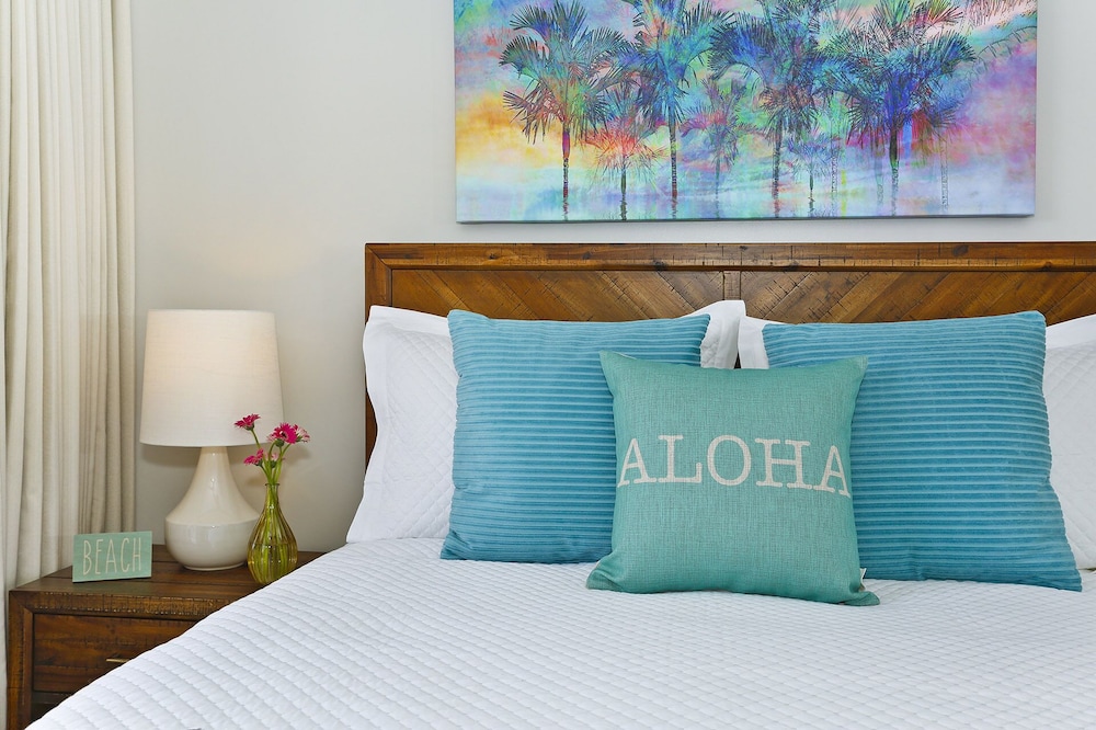 High Floor With Ocean View! Bedroom A/c, W/d, Wi-fi, Pool, Free Parking! - Kailua, HI