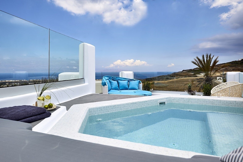 Glamourous One Bedroom Suite In Santorini - Santorini