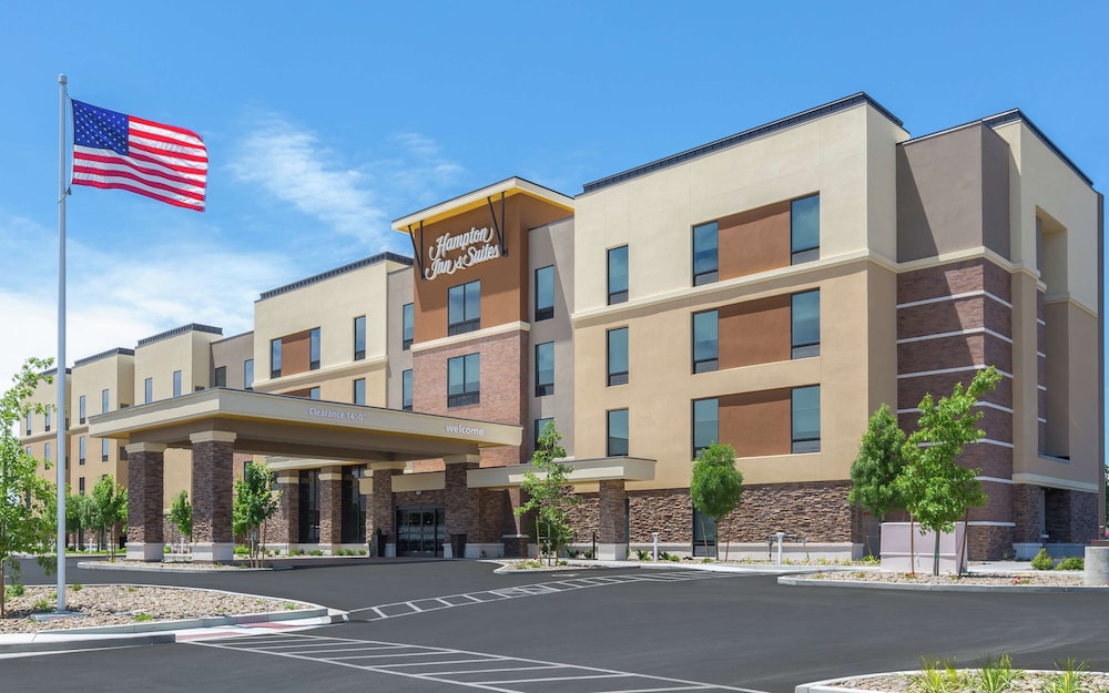 Hampton Inn & Suites Reno/sparks - Sparks, NV