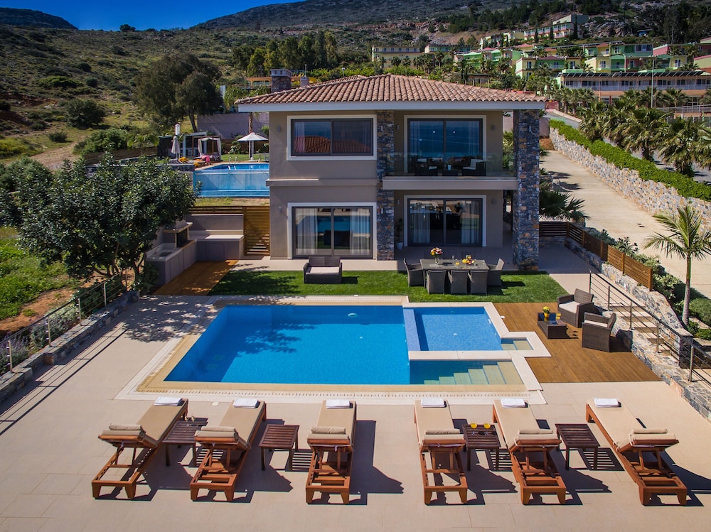 Villa Hersonissos With Sea View, Private Heatable Pool, Near Sandy Beach - Hersonissos