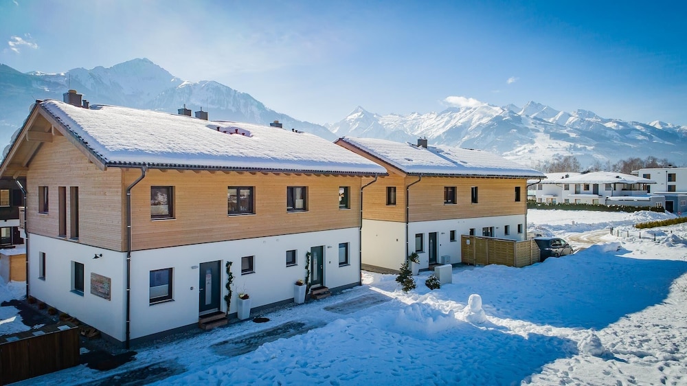 Mountain Nests - Chalets Apartments - Zell am See
