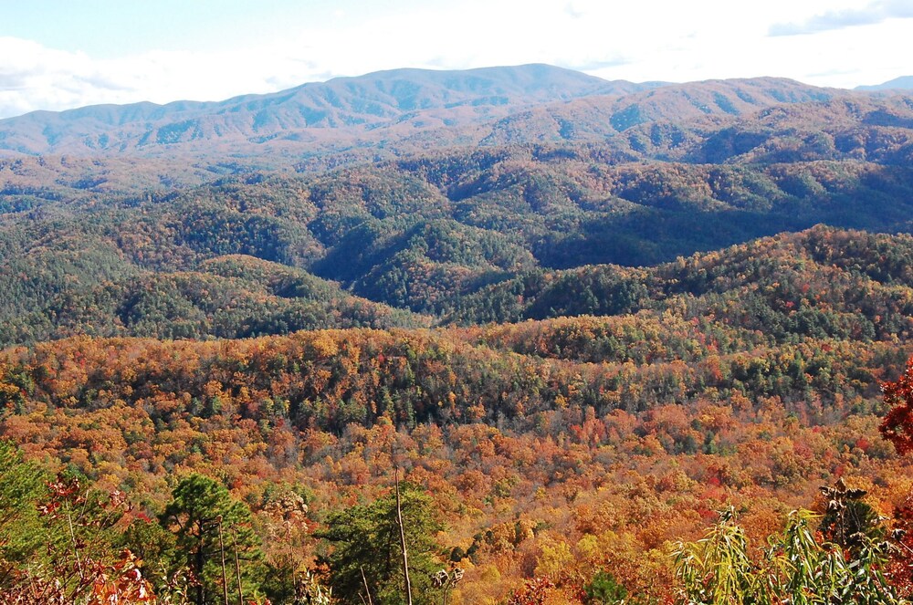 The Best Views In Tn! 200 Miles Of Mountains And Valley Views East To West! - Chilhowee Lake, TN