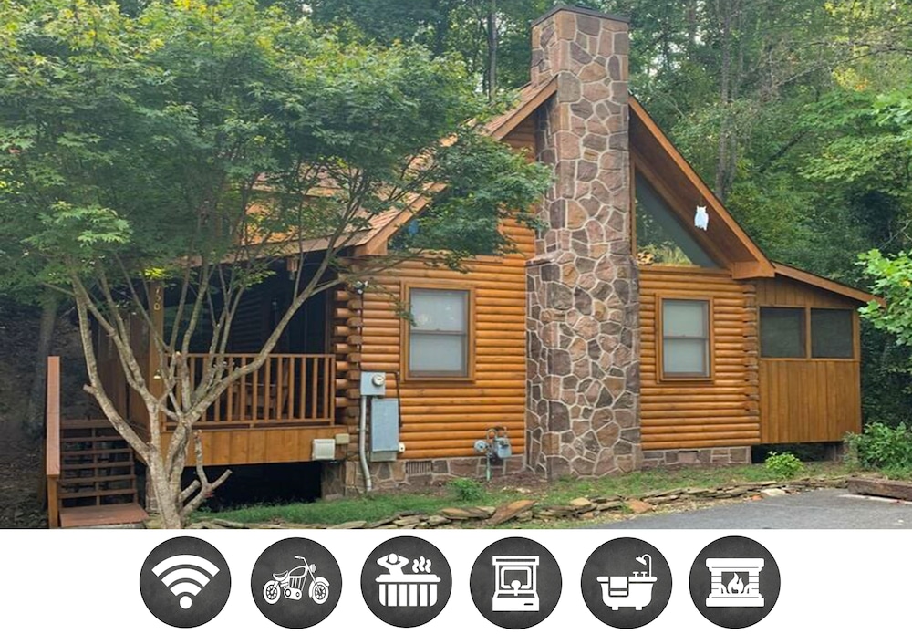 Always Christmas 2 Bedroom Cabin By Redawning - Tennessee