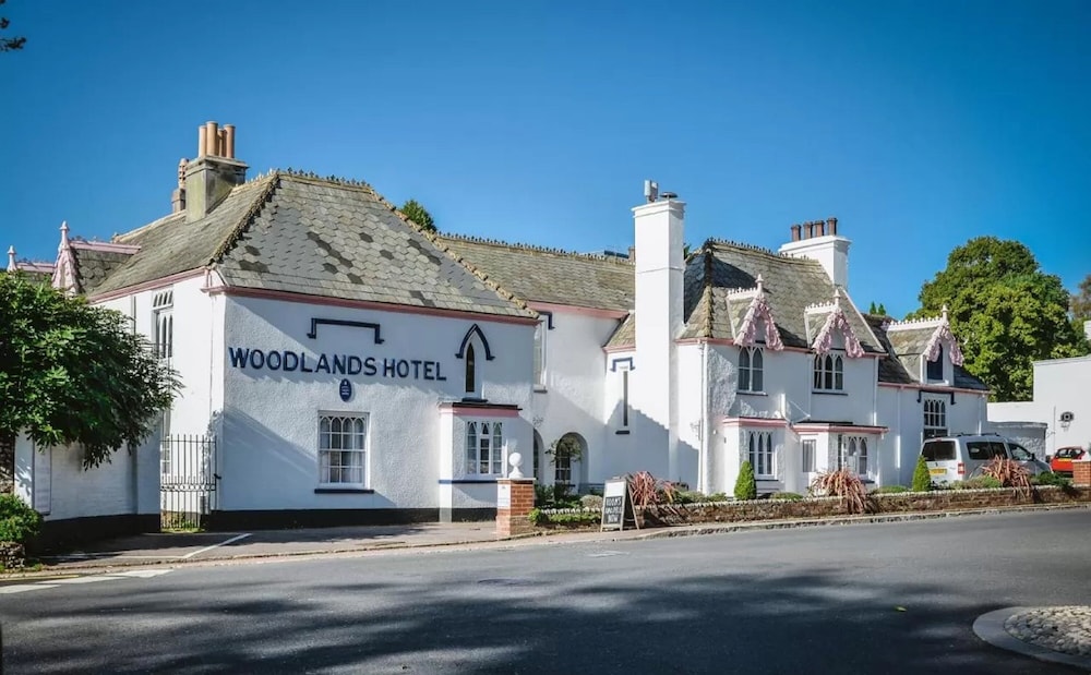 The Woodlands Hotel - Sidmouth Beach