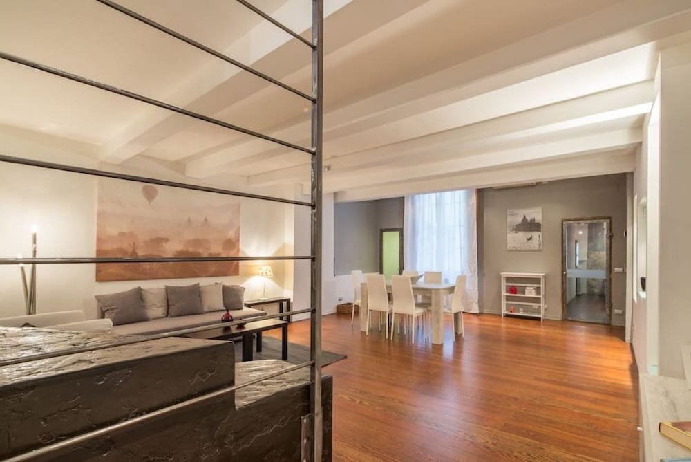 Serragli Loft Stylish And Elegant 2-bedroom Apartment - Florence