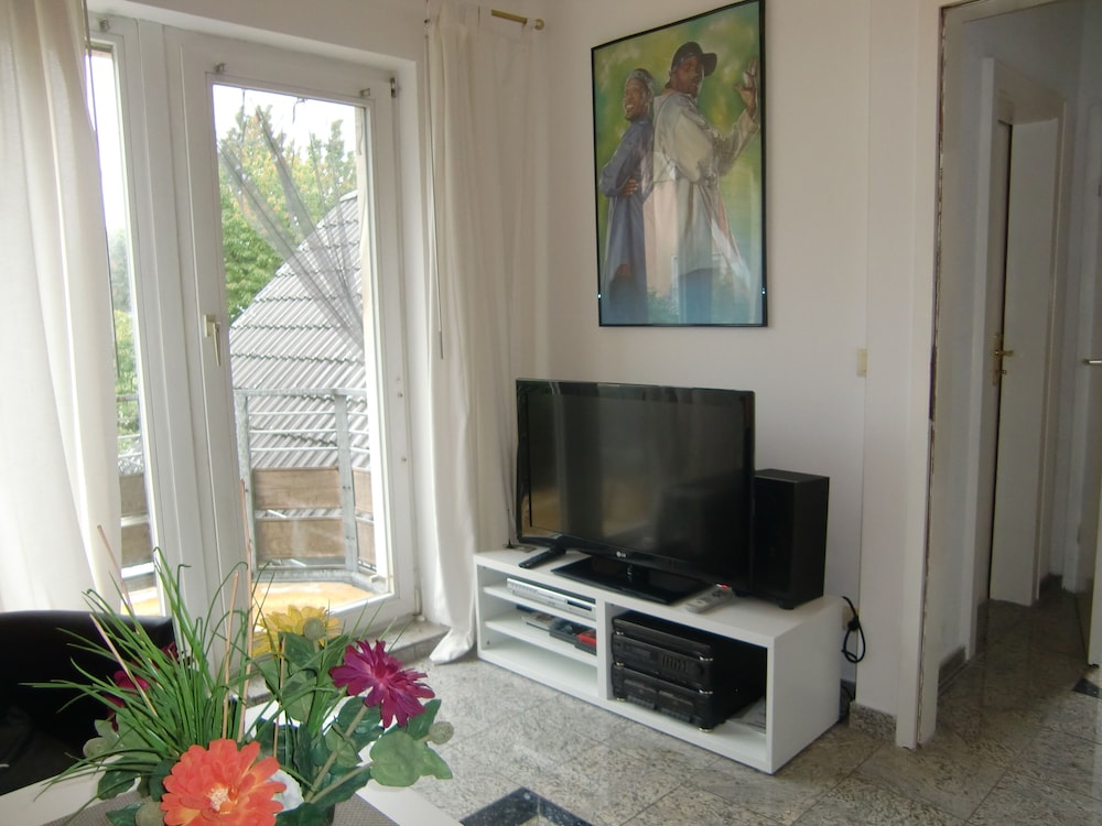 Convenient Apartment In The Green Part Of Berlin - Potsdam