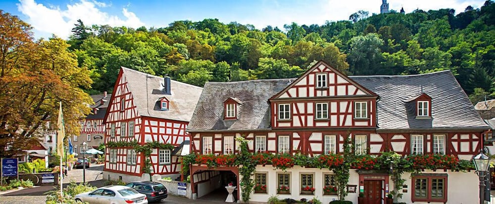 Hotel Landgasthof Zum Weissen Schwanen - Rhineland-Palatinate