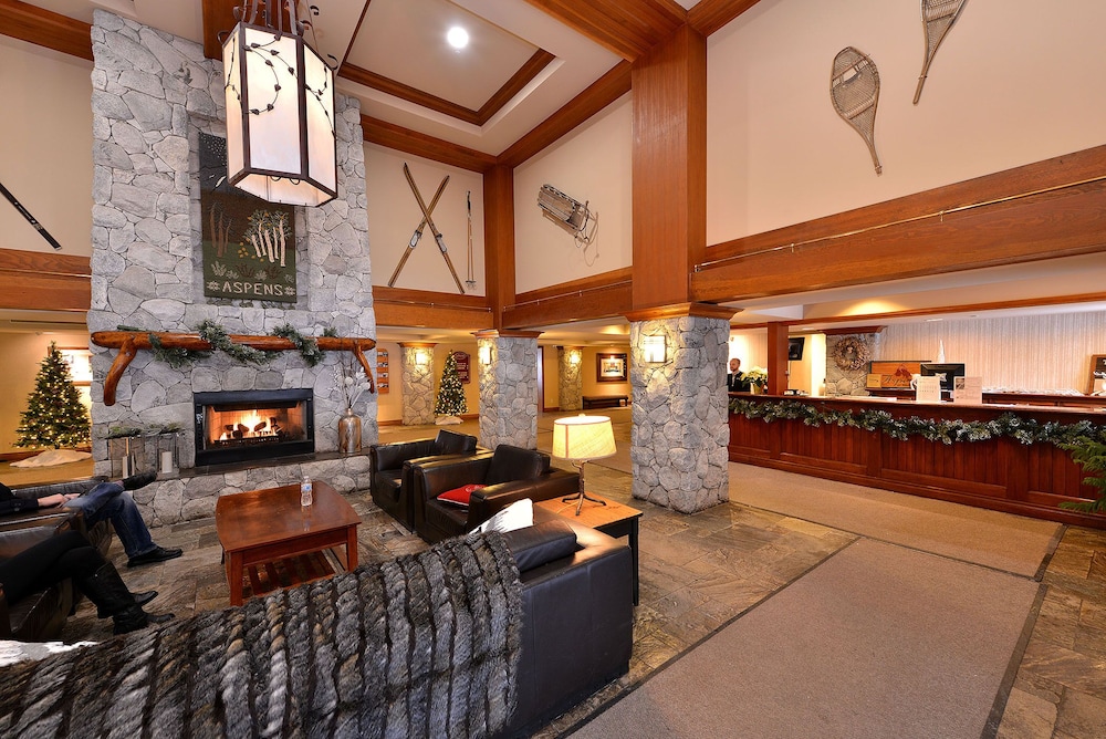 Aspen #418 Prime Ski-in Ski-out Location! Top Floor Unit, Pool, Hot Tubs - 英屬哥倫比亞