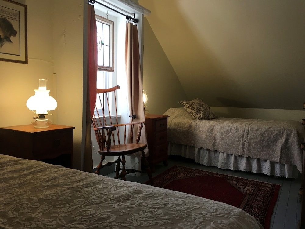 Starfield Cottage...the Perfect Cooperstown Dreams Park Getaway! - 庫珀斯敦