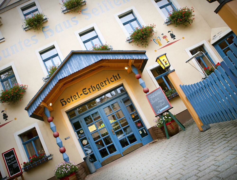 Buntes Haus Seiffen - Hotel Erbgericht - Neuhausen/Erzgebirge