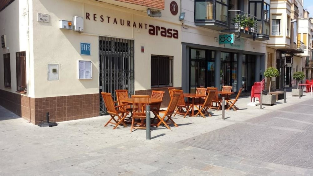 Hostal Restaurante Arasa - Santa Bárbara, España