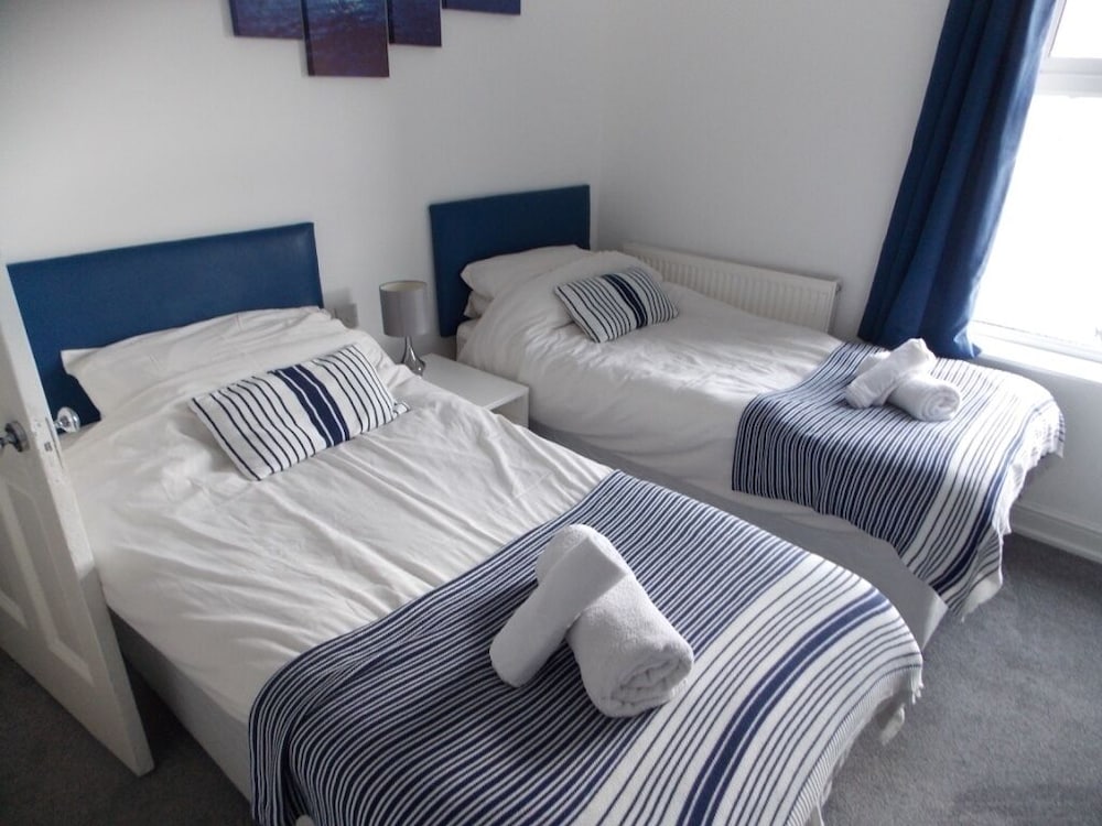 Refurbished 4 Schlafzimmer Familienstadt Haus 80 Yds Von Weymouth Beach, Sky, Wifi - Weymouth