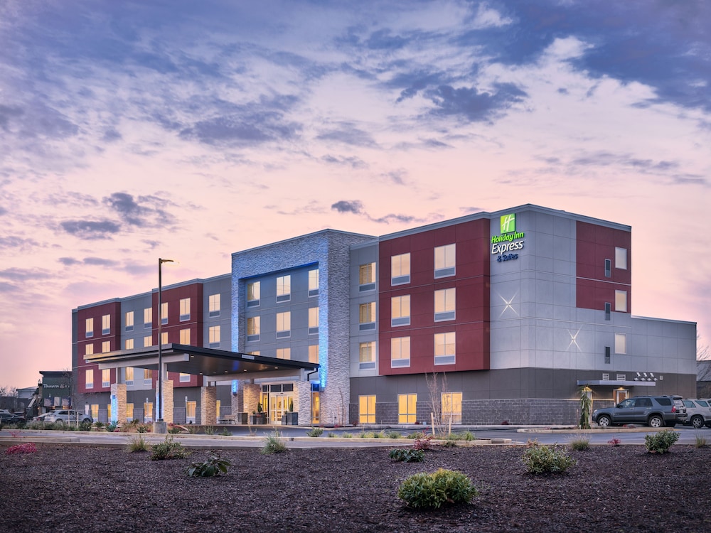 Holiday Inn Express & Suites Salem North - Keizer, An Ihg Hotel - Monmouth, OR