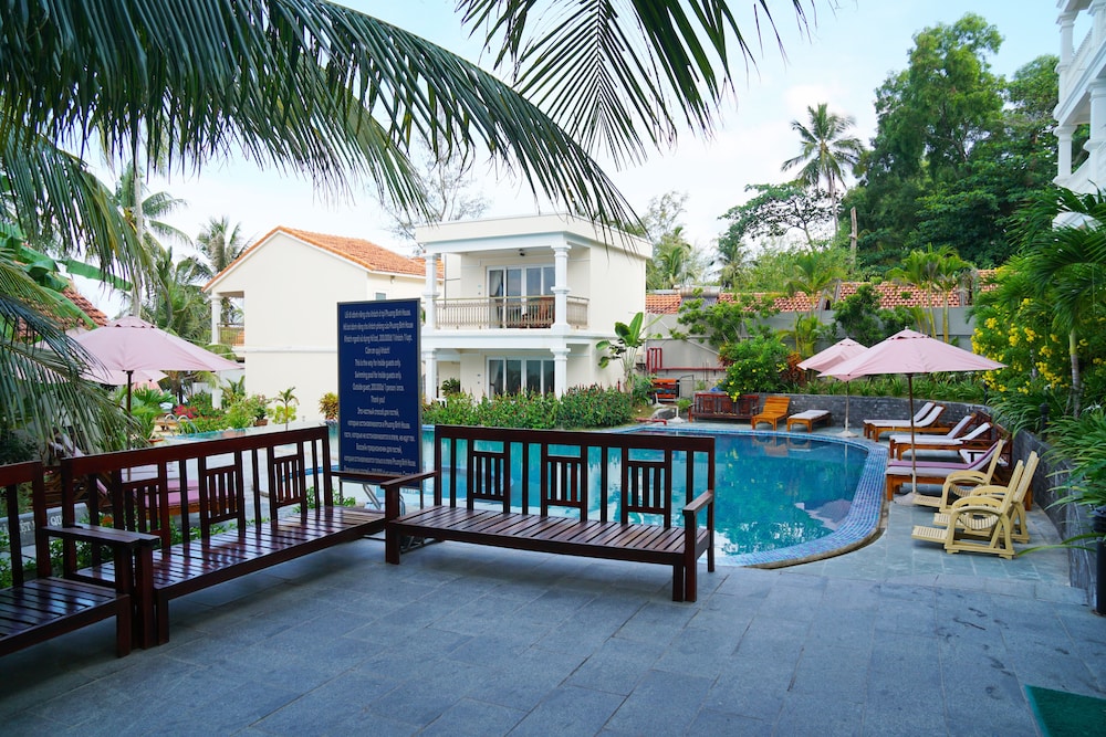 Phuong Binh House - Dương Đông