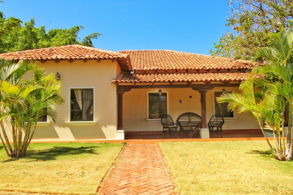 Casa Dror Gran Pacifica Resort - Nicaragua