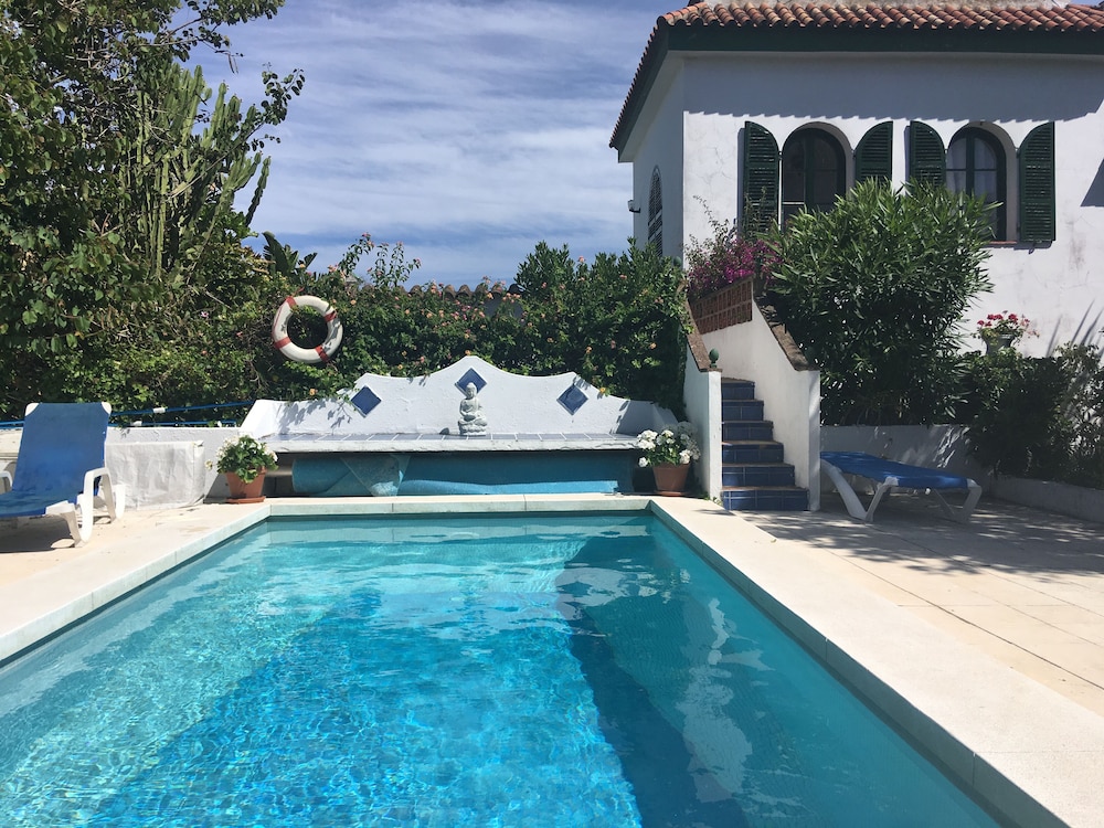 Rustikale Villa In Einem Ummauerten Garten Am Strand In Der Nähe Von Tarifa Mit Beheiztem Pool. . - Gibraltar