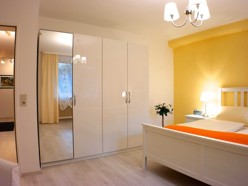 Comfort Appartement 4 * Haus Heidelerche - 3-kamer Appartement Haus Heidelerche - Bad Bevensen