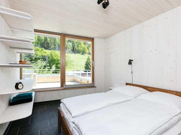 Ferienwohnung Zwei, 73 Qm Mit Terrasse Und 2 Schlafzimmern Für Max. 6 Personen - Bad Wildbad